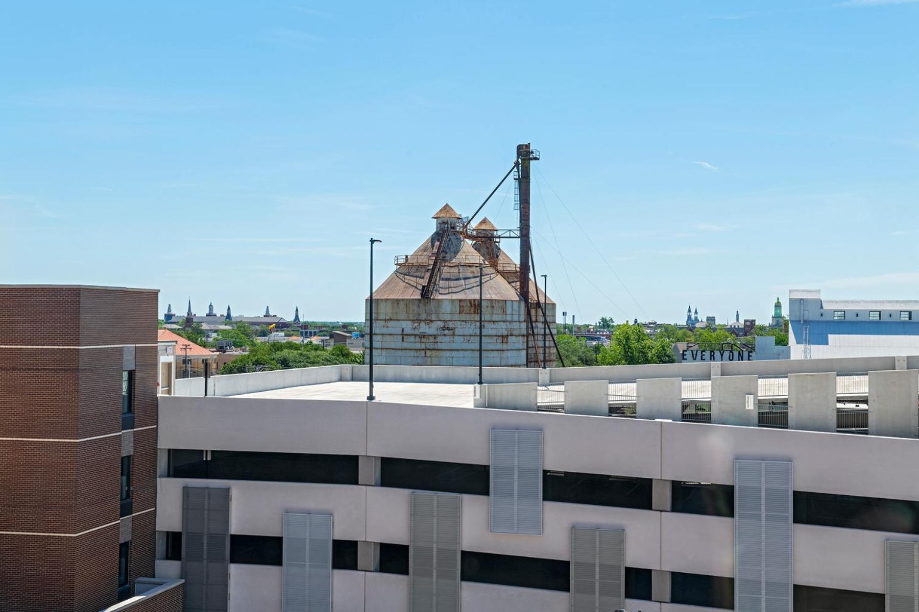 Ac Hotel By Marriott Waco Downtown Buitenkant foto