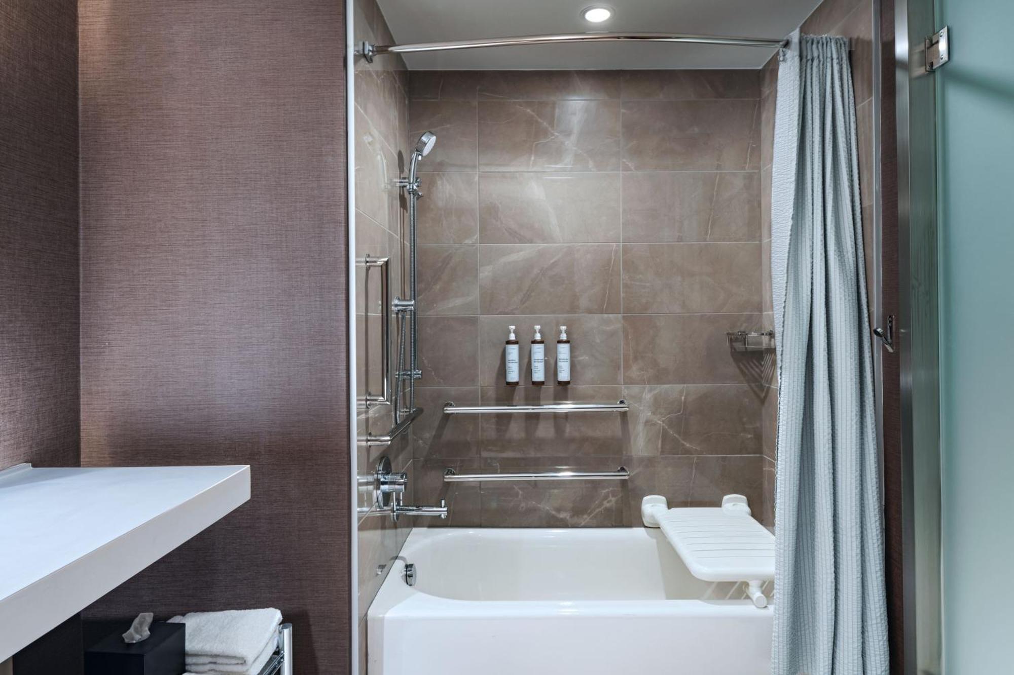 Ac Hotel By Marriott Waco Downtown Buitenkant foto